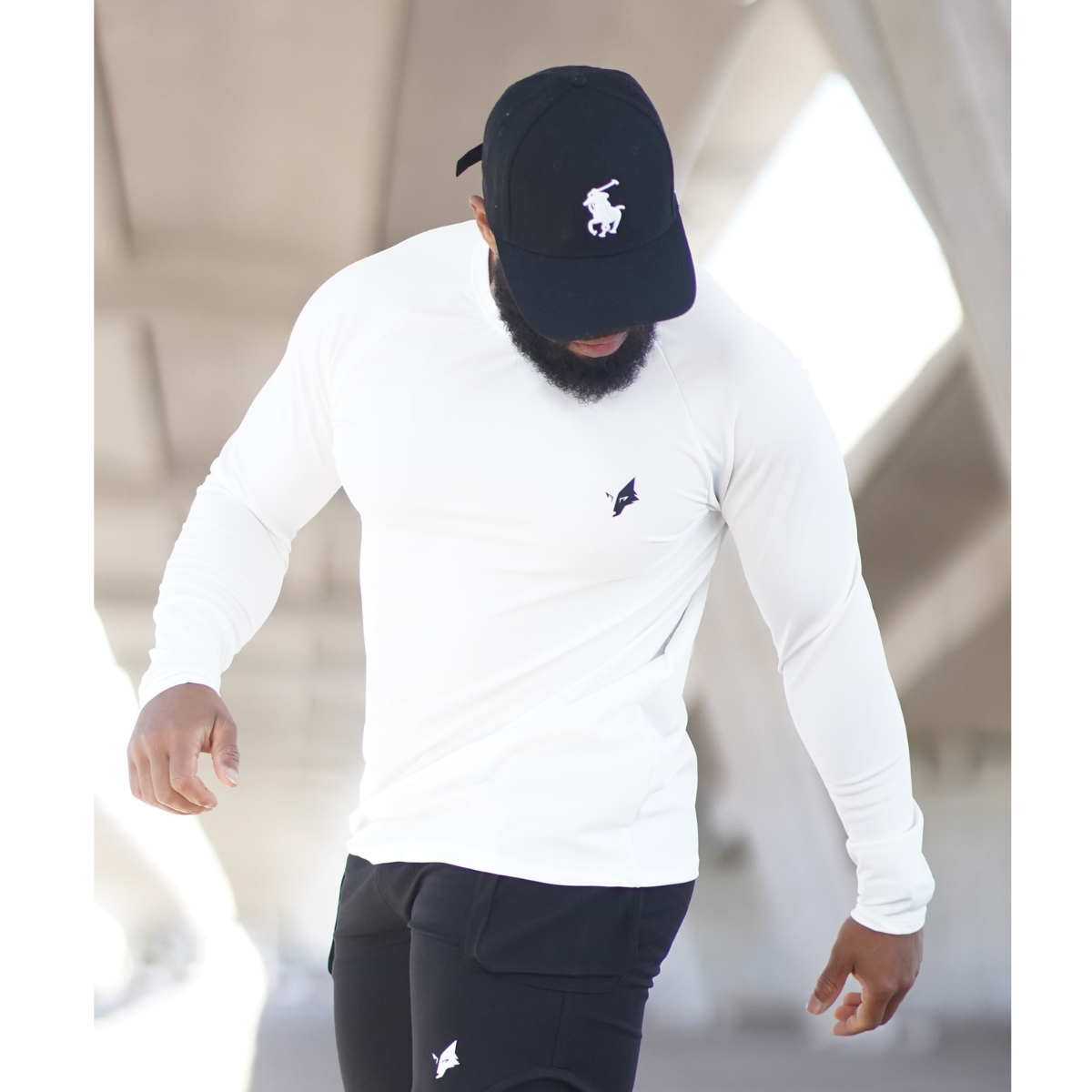 THE WOLFZ LONGSLEEVE FIT PRO